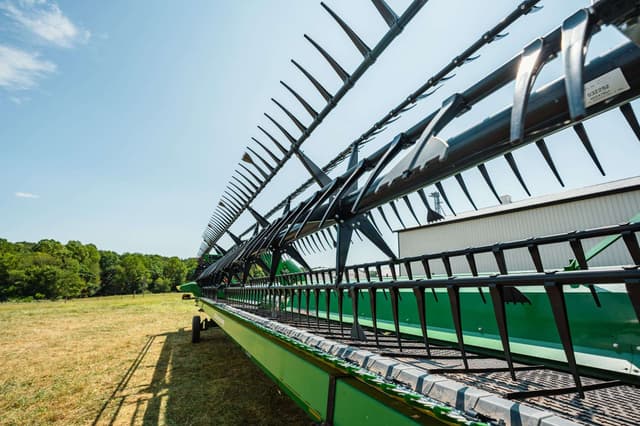 Image of John Deere RD40F equipment image 2