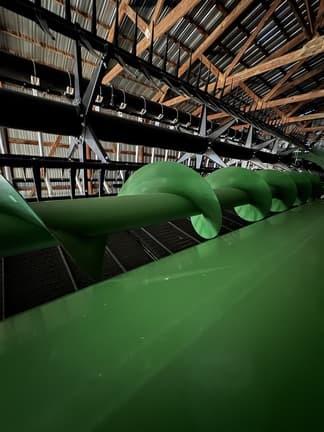 Image of John Deere RD45F equipment image 4