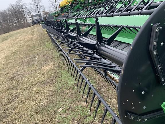 Image of John Deere RD45F equipment image 4
