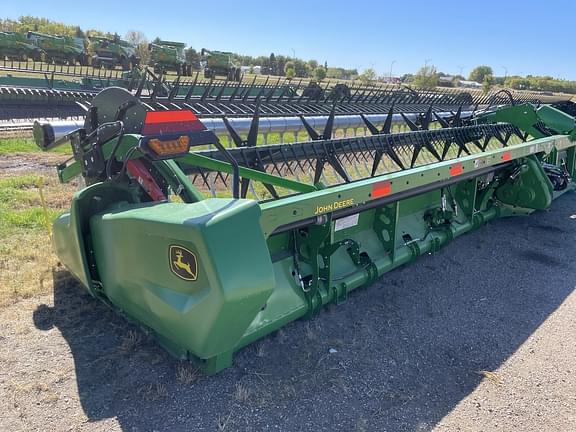 Image of John Deere RD45F equipment image 3