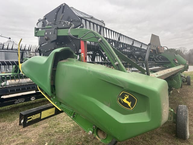 Image of John Deere RD45F equipment image 4