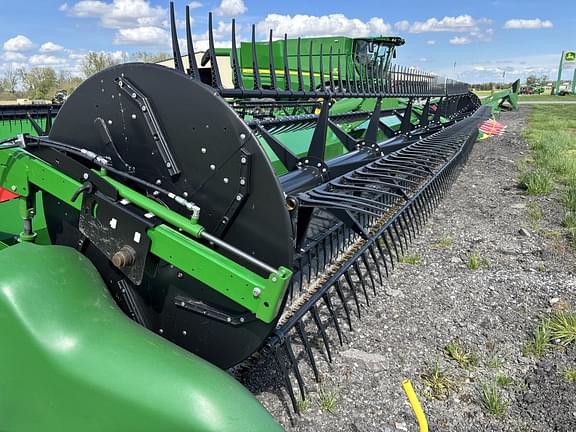 Image of John Deere RD45F equipment image 3