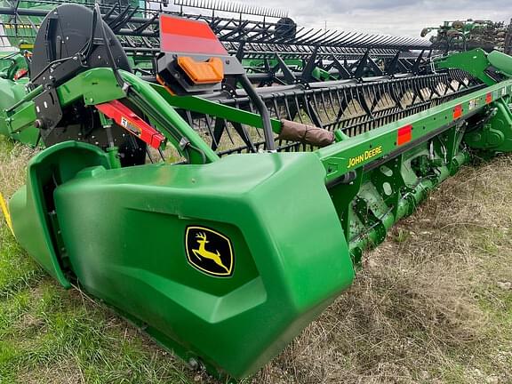 Image of John Deere RD45F equipment image 3