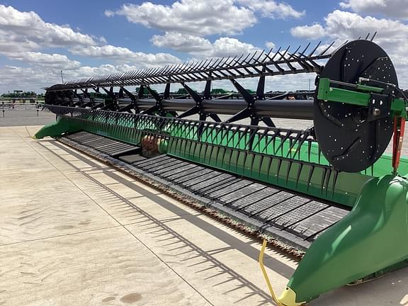 Image of John Deere RD45F equipment image 1