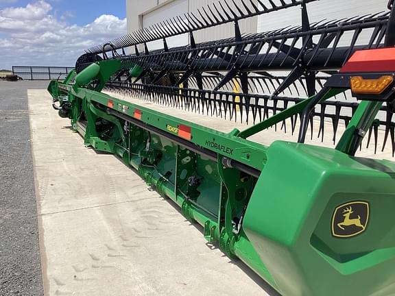 Image of John Deere RD45F equipment image 4