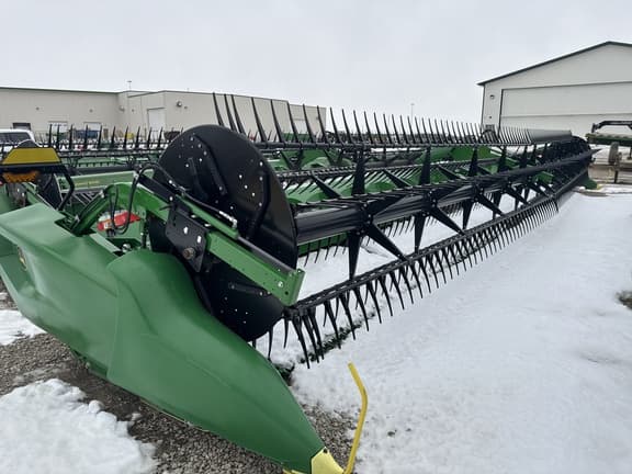 Image of John Deere RD45F equipment image 2