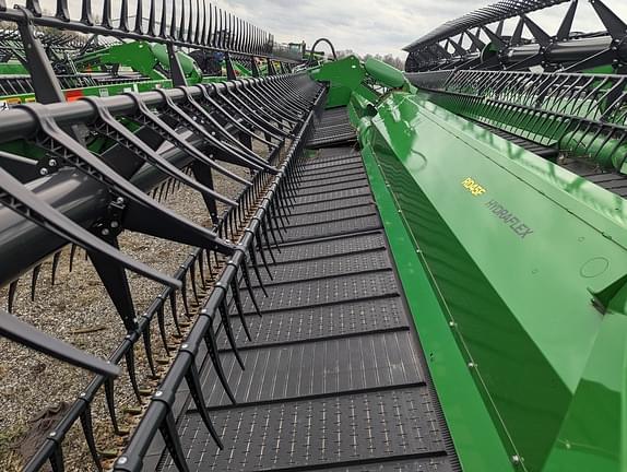 Image of John Deere RD45F equipment image 3