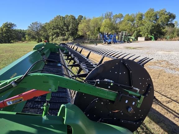 Image of John Deere RD45F equipment image 3