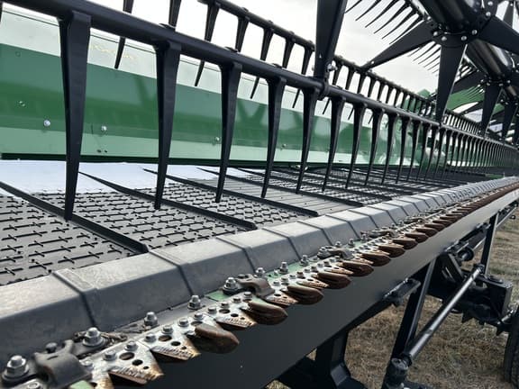 Image of John Deere RD45F equipment image 4