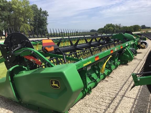 Image of John Deere RD45F equipment image 2