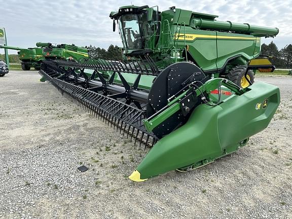 Image of John Deere RD45F Primary image