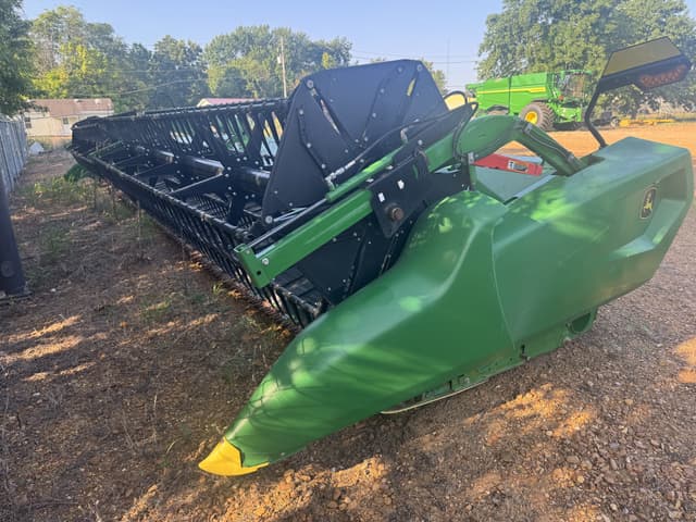 Image of John Deere RDF40 equipment image 1