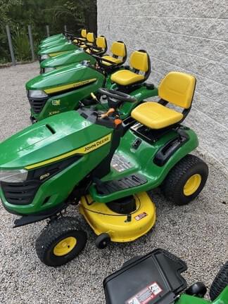 Image of John Deere S110 equipment image 1