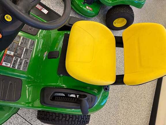 Image of John Deere S120 equipment image 3