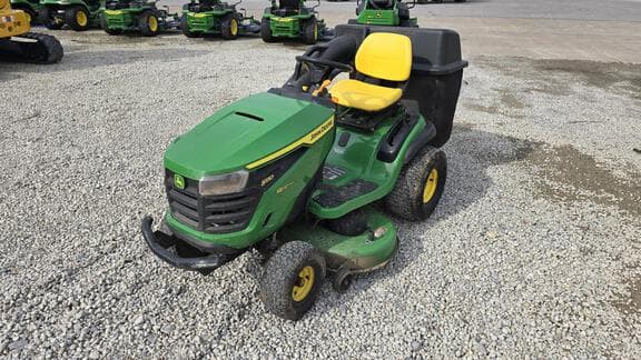 Image of John Deere S130 equipment image 2