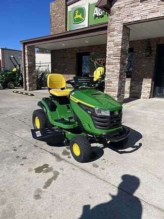 Image of John Deere S130 equipment image 3