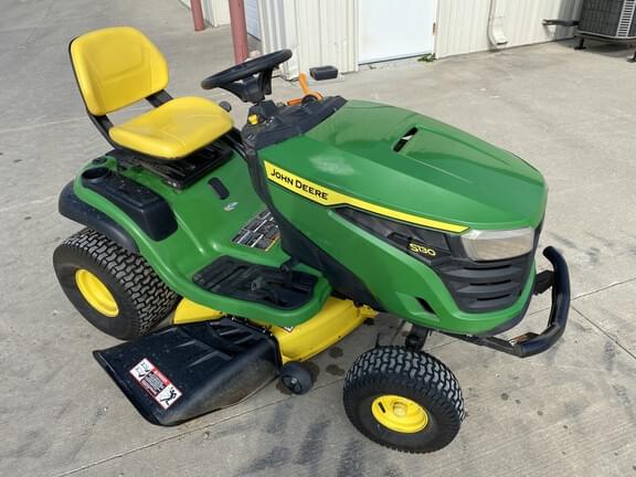 Image of John Deere S130 equipment image 1