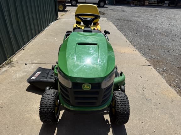 Image of John Deere S140 equipment image 4