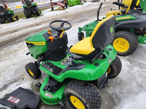 Image of John Deere S140 equipment image 1