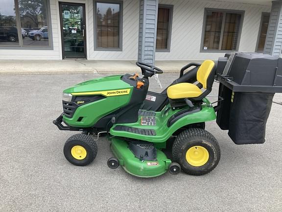 Image of John Deere S140 equipment image 1