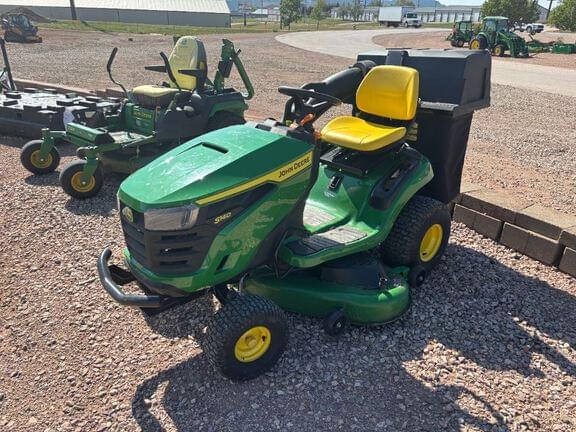 Image of John Deere S140 Image 0