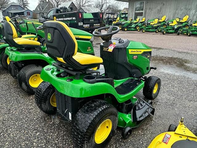Image of John Deere S140 equipment image 2