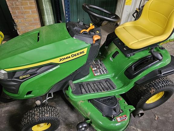 Image of John Deere S160 equipment image 1