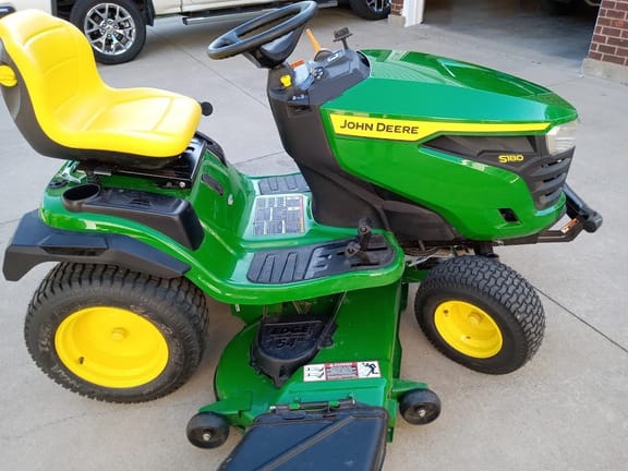 Main image John Deere S180