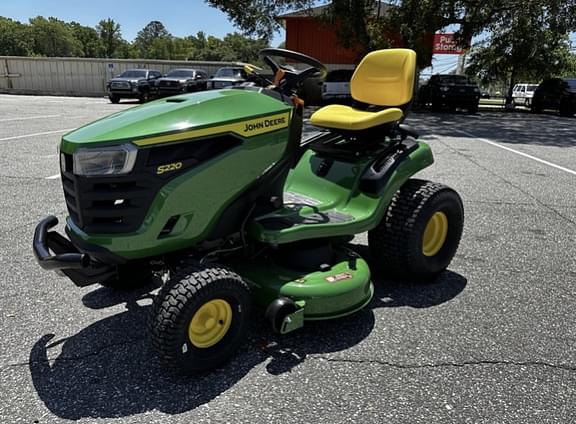 Image of John Deere S220 Image 1