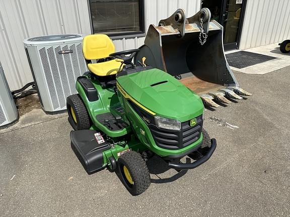 Image of John Deere S220 equipment image 3