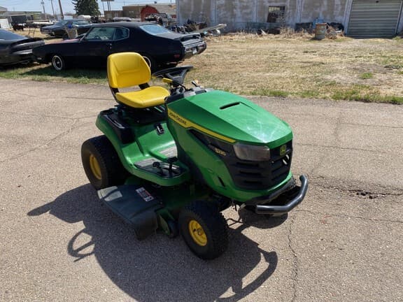 Image of John Deere S220 equipment image 3