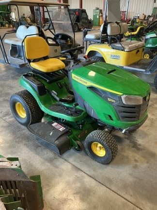 Image of John Deere S220 equipment image 2