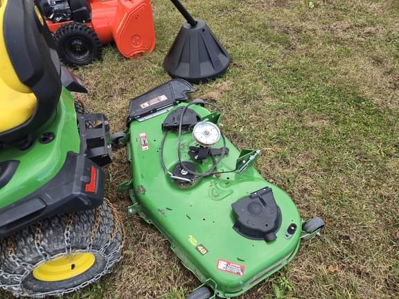 Image of John Deere S240 equipment image 2