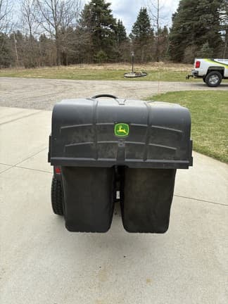 Image of John Deere S240 equipment image 4