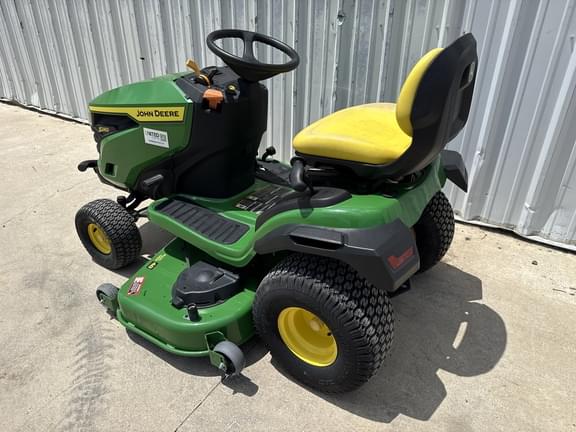 Image of John Deere S240 equipment image 2