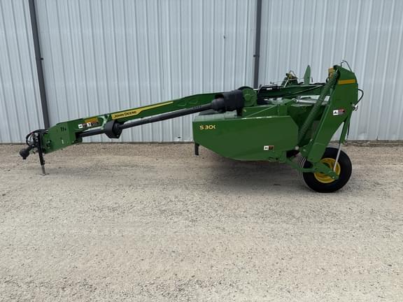 Image of John Deere S300 equipment image 1