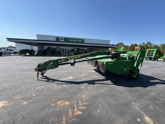 Image of John Deere S300 equipment image 1