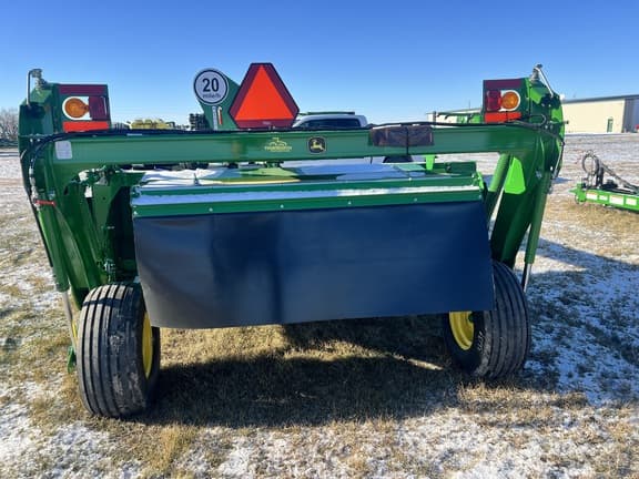 Image of John Deere S300 equipment image 4