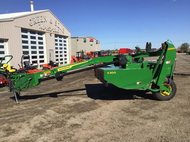 Image of John Deere S300 equipment image 3