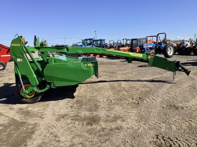 Image of John Deere S300 equipment image 4