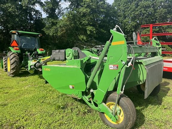 Image of John Deere S300 equipment image 1