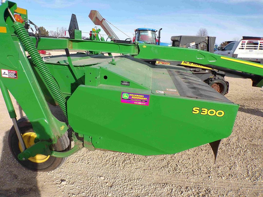 Image of John Deere S300 Primary image