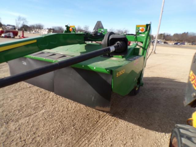 Image of John Deere S300 equipment image 3