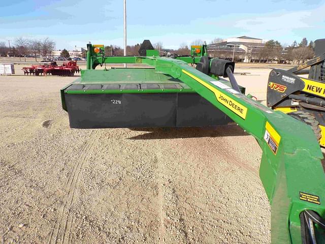 Image of John Deere S300 equipment image 2