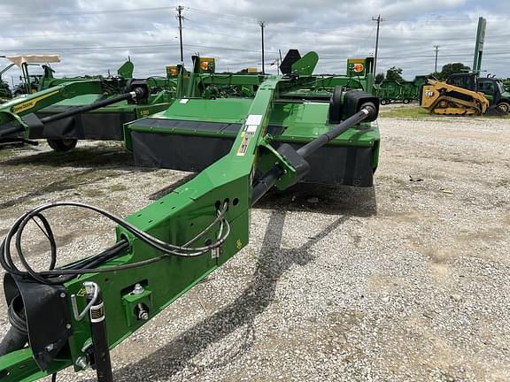 Image of John Deere S300 equipment image 1
