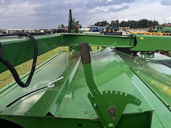 Image of John Deere S350 equipment image 4