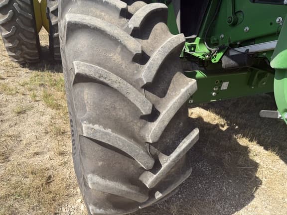 Image of John Deere S760 equipment image 3