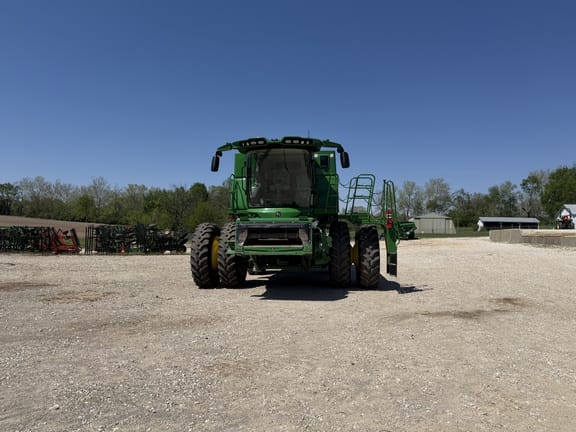 2023 John Deere S760 Equipment Image0