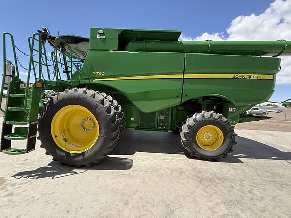Image of John Deere S760 equipment image 3