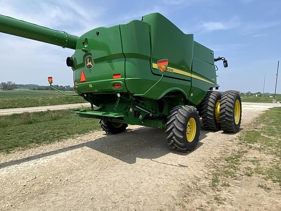 Image of John Deere S760 equipment image 4